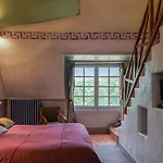 Chateau De Paterne 호텔