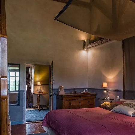 Chateau De Paterne Saint-Paterne