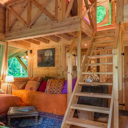 Hotel Chateau De Paterne 4*