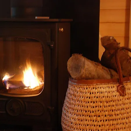 Chateau De Paterne 4*