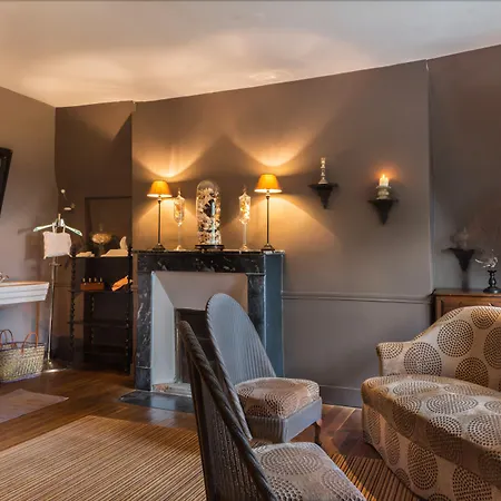 Chateau De Paterne Szálloda 4*