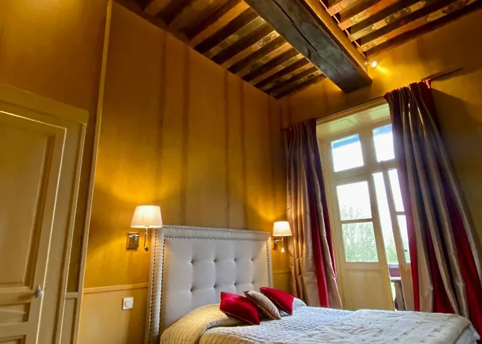 Chateau De Paterne Saint-Paterne