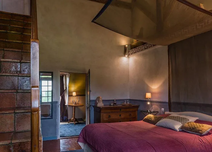 Chateau De Paterne Saint-Paterne