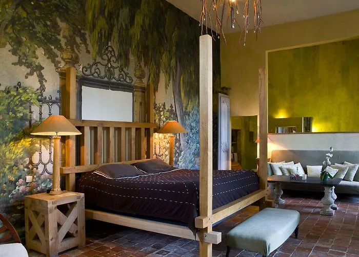 Hotel Chateau De Paterne 4*