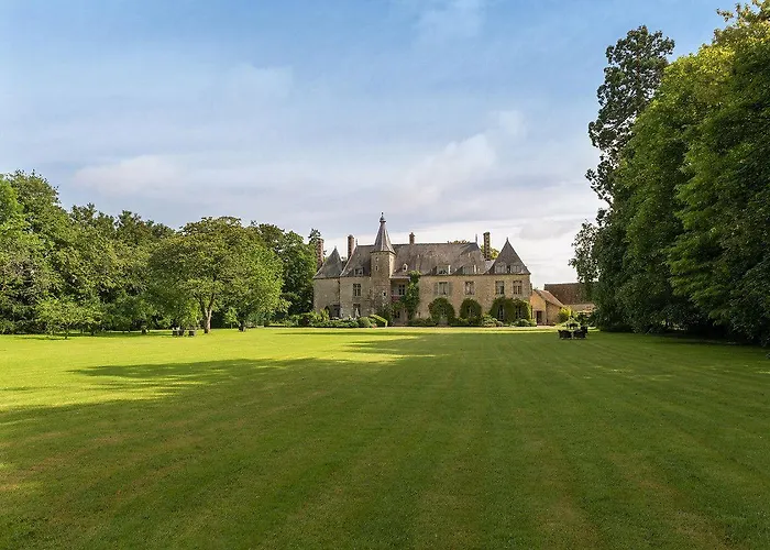 Hotel Chateau De Paterne 4*